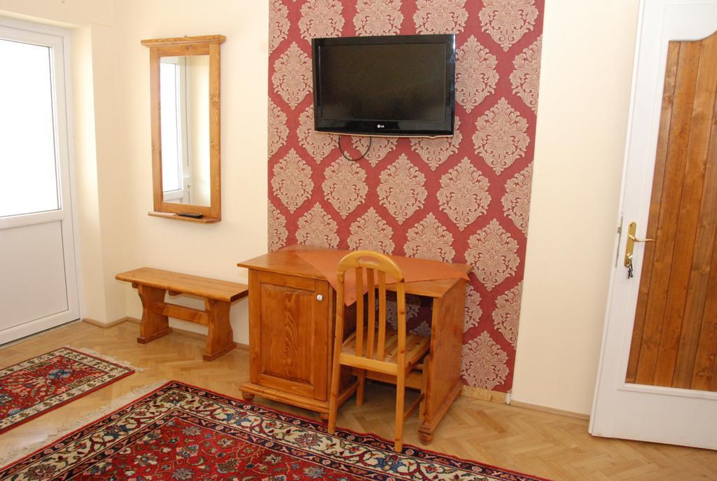 Vila Nicoleta Hotel Sibiu Exterior photo